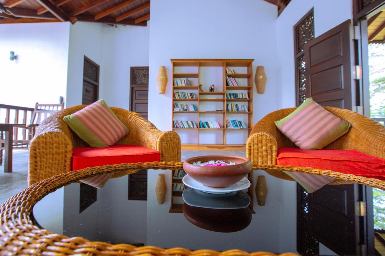 Hotel Niyagama House à Galle Extérieur photo